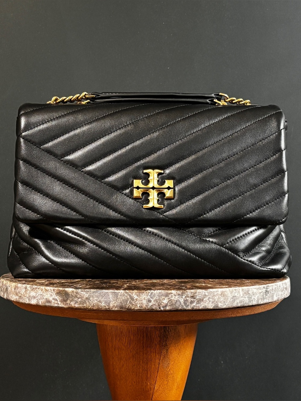 tory burch | kira chevron convertible shoulder bag | lambskin | black | gold
